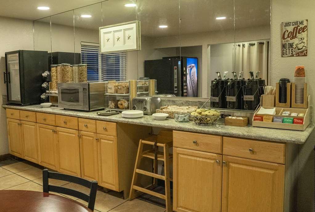 Americas Best Value Inn Lynnwood Restoran foto