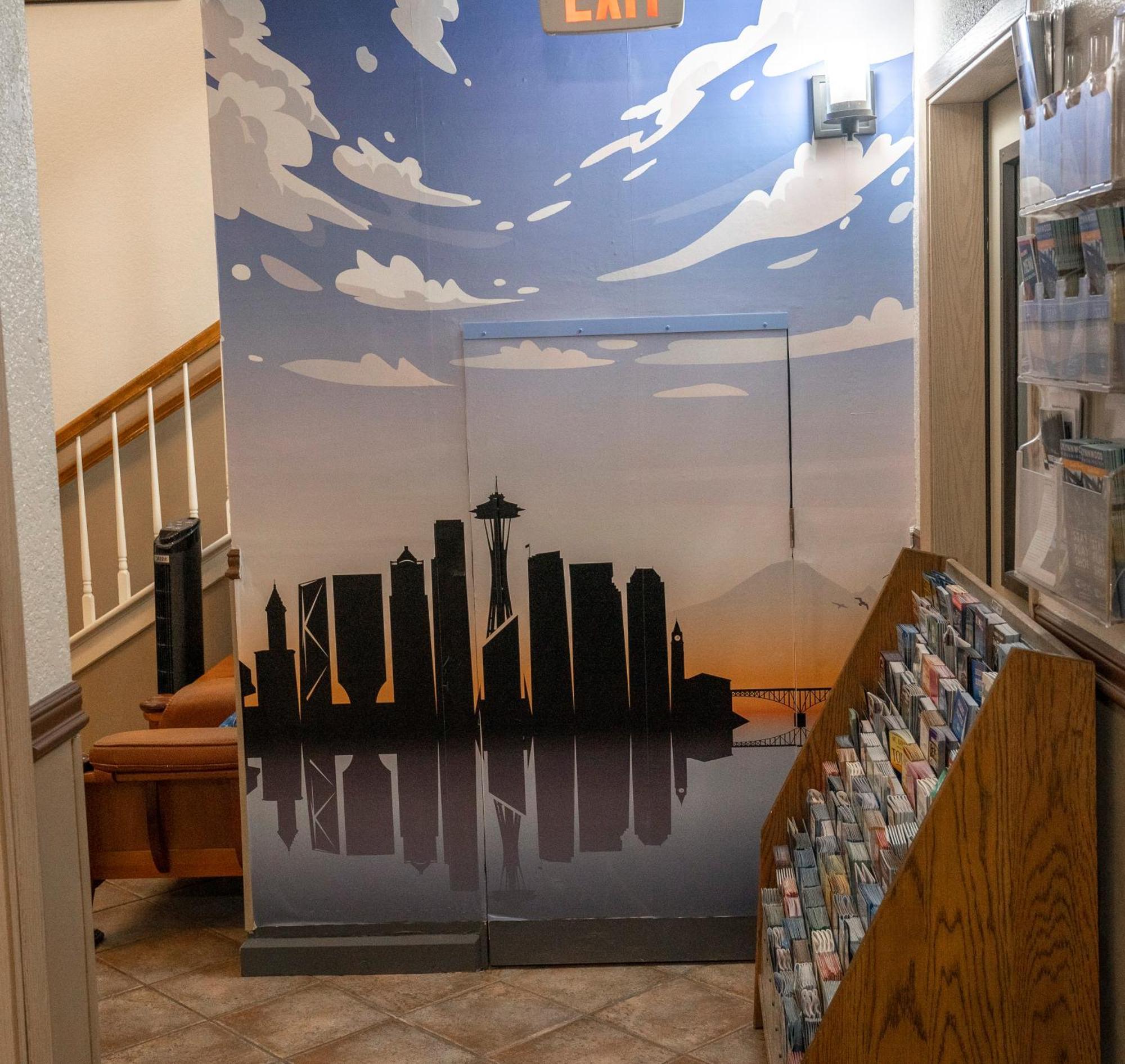 Americas Best Value Inn Lynnwood Bagian luar foto